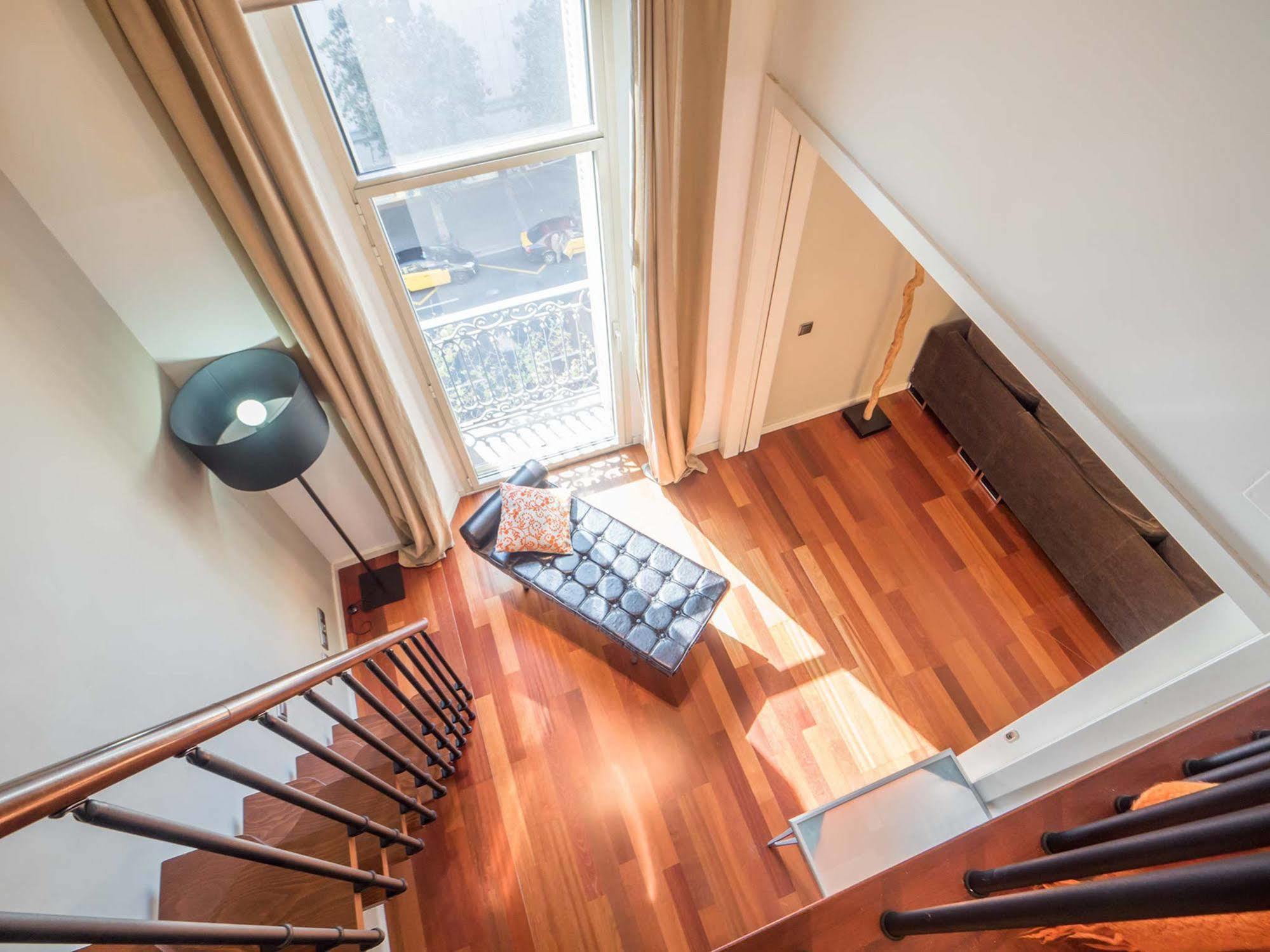 Rent Passeig De Gracia Hotel Barcellona