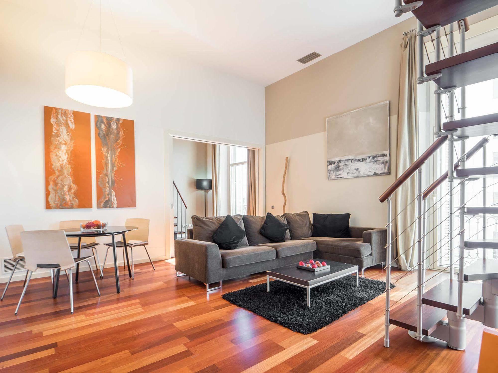 Rent Passeig De Gracia Hotel 4*