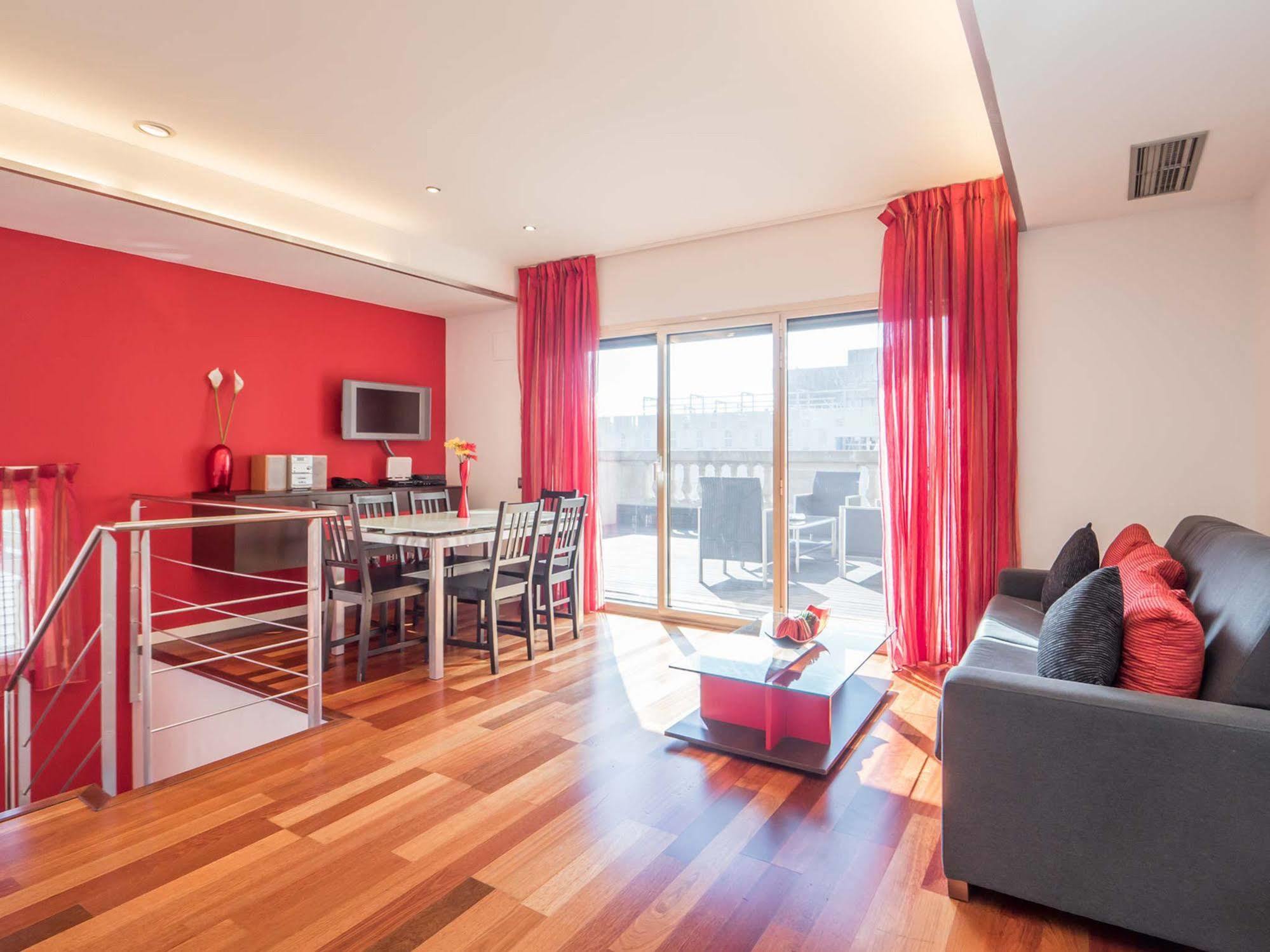 Rent Passeig De Gracia 4*