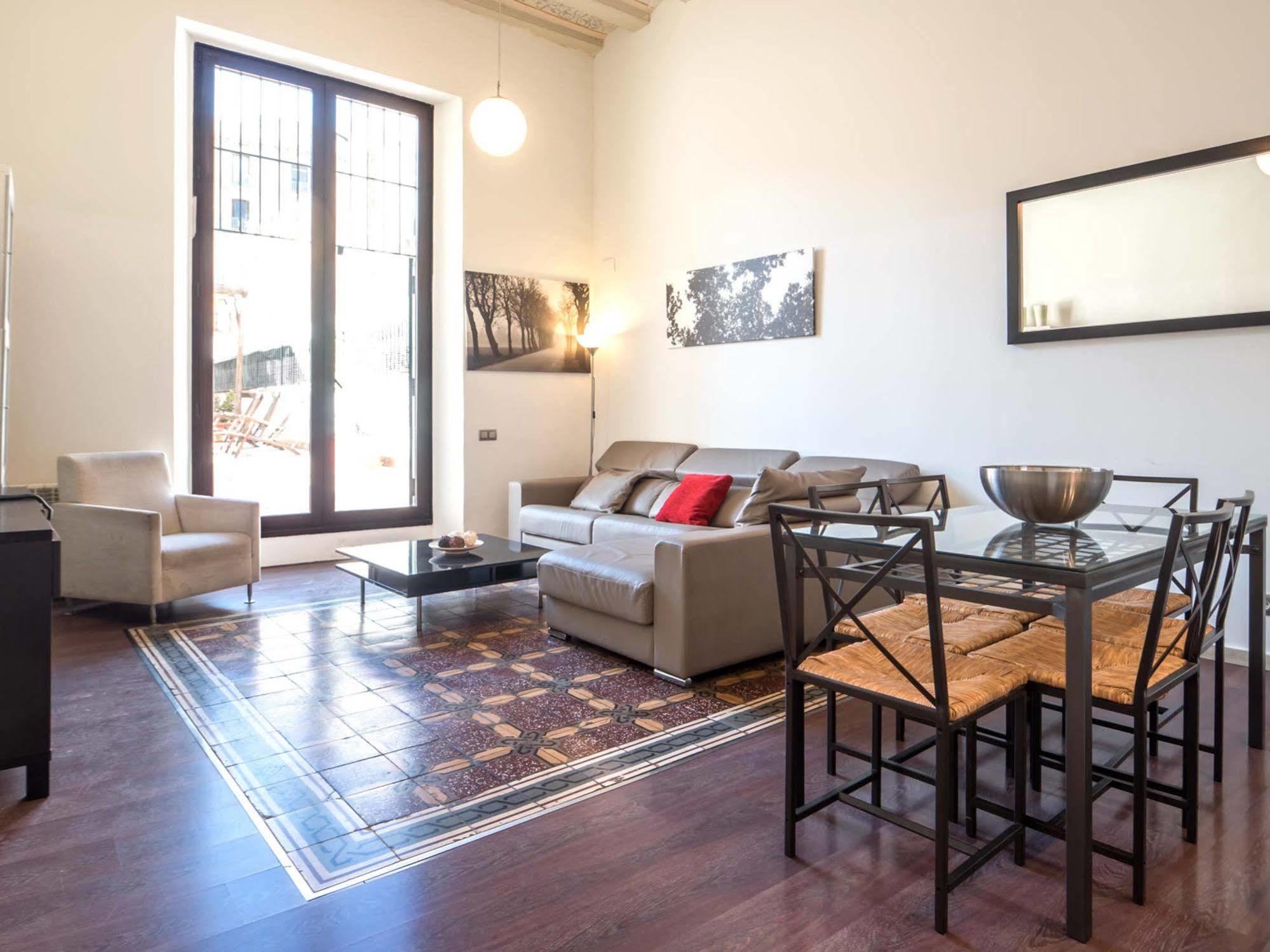 Rent Passeig De Gracia Barcellona