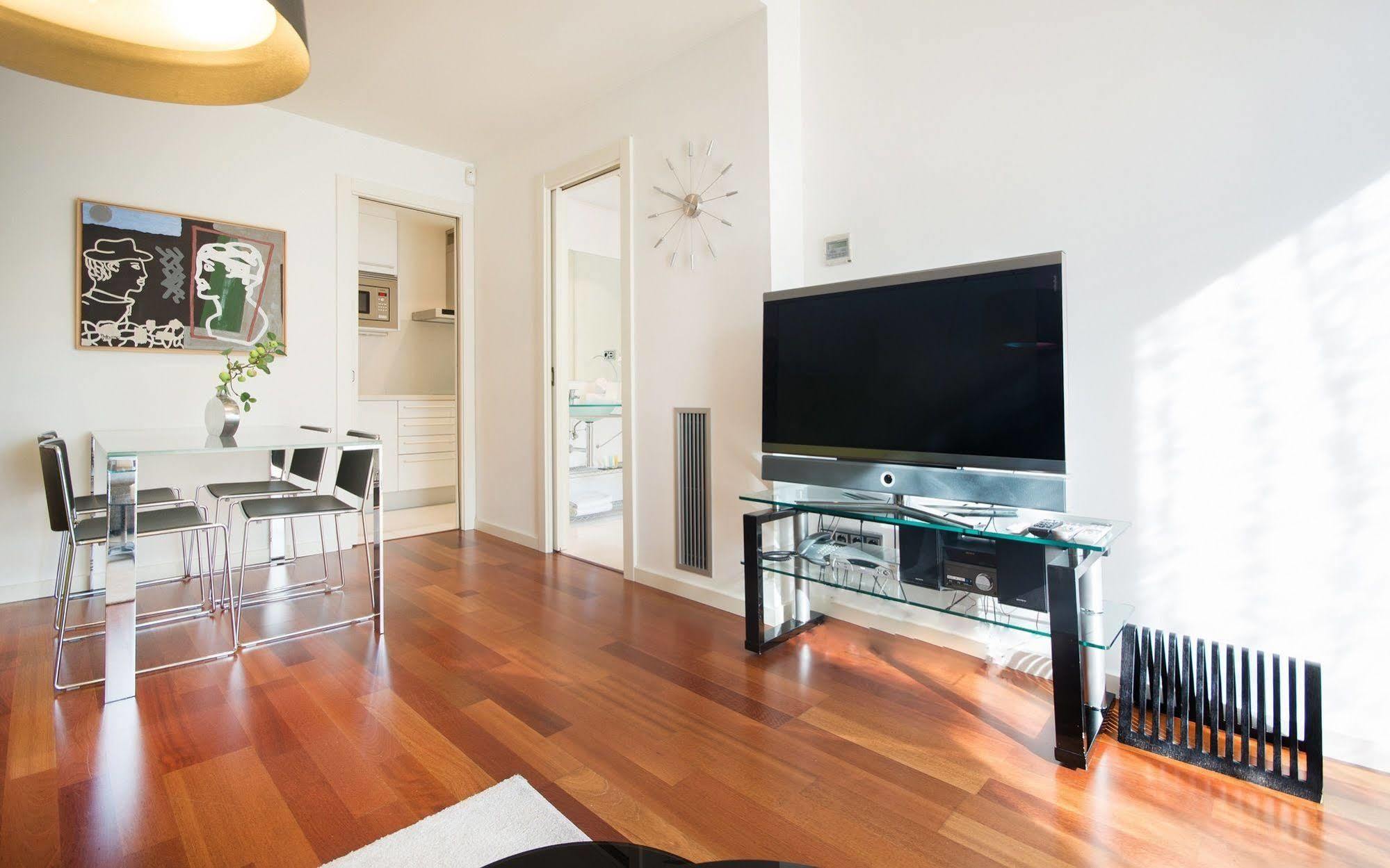 Rent Passeig De Gracia 4* Barcellona